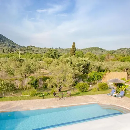 Villa Adonis Halikounas