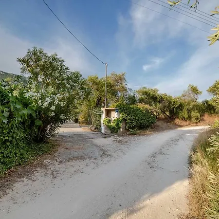 Adonis Villa