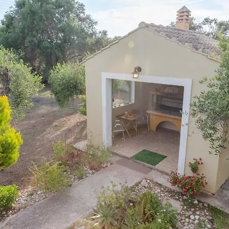 Villa Adonis Chalikounas