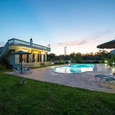 Villa Adonis *